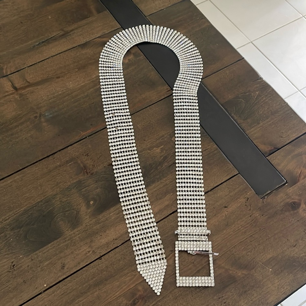 B Low the Belt Farah Belt (One Size)